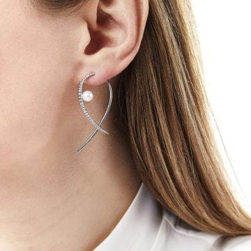 Sleek 18ct White Gold Akoya Pearl & Diamond Earrings