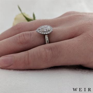 Platinum 0.51ct F SI1  Pear shape cut Diamond Engagement Ring