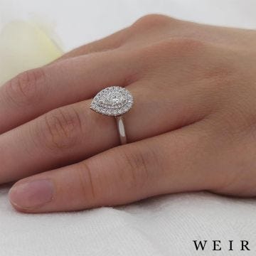 Platinum 0.40ct G VS2  Pear shape cut Diamond Engagement Ring