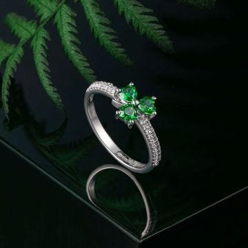 Sterling Silver & Green Cubic Zirconia Shamrock Ring Size 6