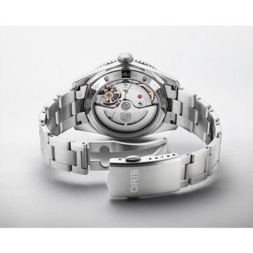 Divers Sixty-Five 40mm Black Dial Automatic Movement Stainless Steel Case Stainless Steel Bracelet Watch