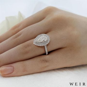 Platinum 0.70ct D SI1  Pear shape cut Diamond Engagement Ring