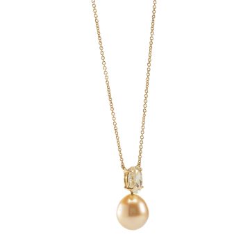 Diamond and Pearl Pendant 18k Yellow Gold Necklace