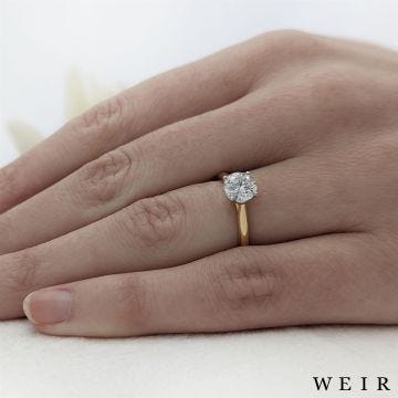 18k yellow gold Lab Grown 1.00ct E VS1  Round brilliant cut Lab Grown Diamond Dress Ring