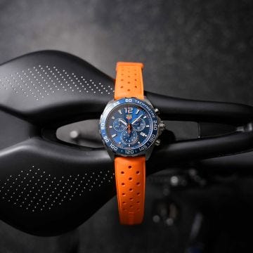 Formula 1 Chronograph 43mm Quartz Navy Dial Rubber Strap Watch
