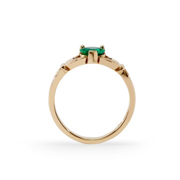 14K Yellow Gold  Heart Shape Emerald 0.55ct Ring -  Size 6