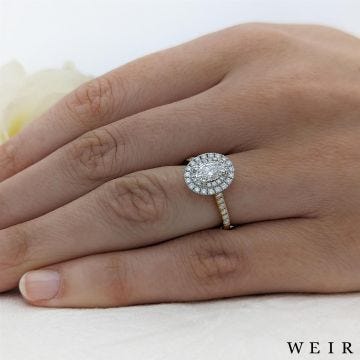 18k yellow gold 0.72ct E VS2  Oval cut Diamond Engagement Ring