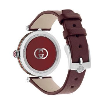 Gucci Model 2000 30mm Silver Dial Quartz Red Leather Strap Watch (YA167508) with a refined silver dial and bold red leather strap