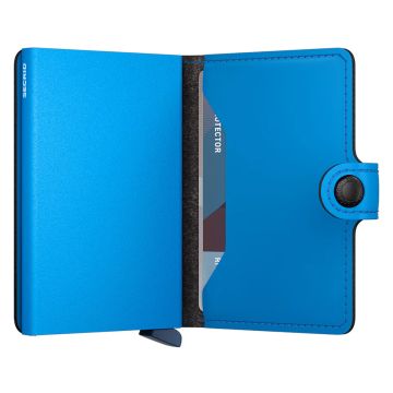 Photo of the Secrid Miniwallet Yard Ultra Blue (MYp-UltraBlue). Close-up image of the ultra blue wallet
