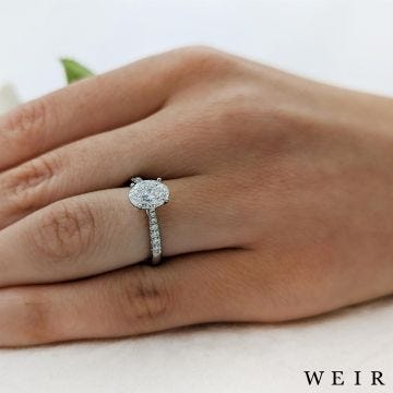 Platinum Lab Grown 2.00ct E VS1  Oval cut Lab Grown Diamond Dress Ring