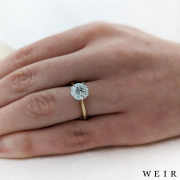 18k yellow gold Lab Grown 2.00ct E VS1  Round brilliant cut Lab Grown Diamond Dress Ring
