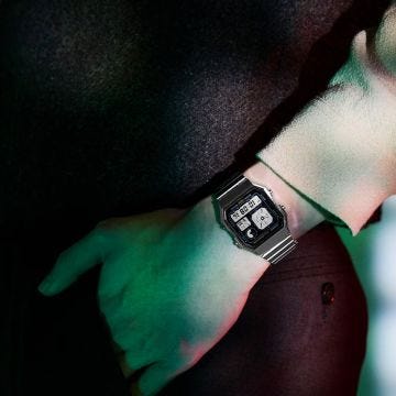 Edgy Vintage Black Dial Digital Stainless Steel Watch