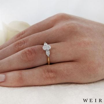 18k yellow gold 0.56ct F SI1  Oval cut Diamond Engagement Ring