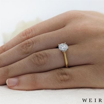 18k yellow gold Lab Grown 1.50ct E VS1  Round brilliant cut Lab Grown Diamond Dress Ring