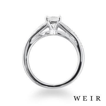 Platinum 0.84ct F VVS2 Radiant Cut Diamond Engagement Ring