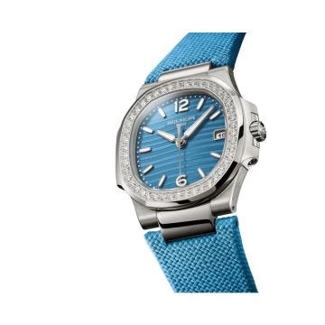 Patek Philippe Nautilus 32mm Azure Blue Dial Quartz White Gold Bracelet Watch 7010G 