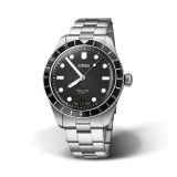 Divers Sixty-Five 40mm Black Dial Automatic Movement Stainless Steel Case Stainless Steel Bracelet Watch