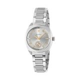 Gucci Interlocking 29mm Silver Dial with Diamond Dots Quartz Stainless Steel Bracelet Watch (YA142510) featuring a refined silver dial with diamond dot markers and a sleek stainless steel bracelet