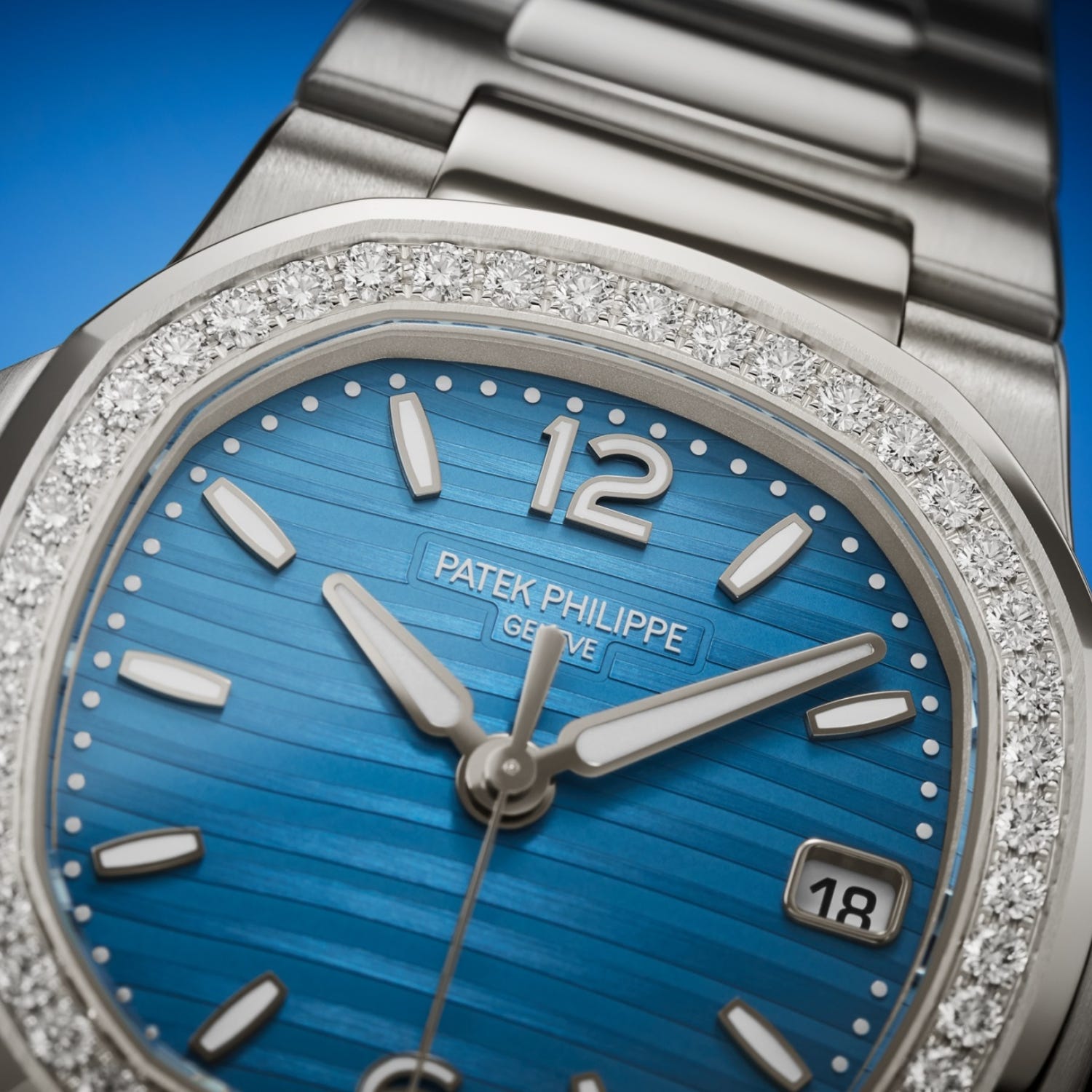 Nautilus | 7010G image two
