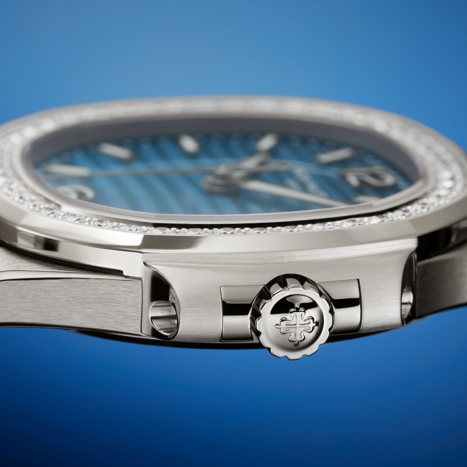 Nautilus | 7010G image three